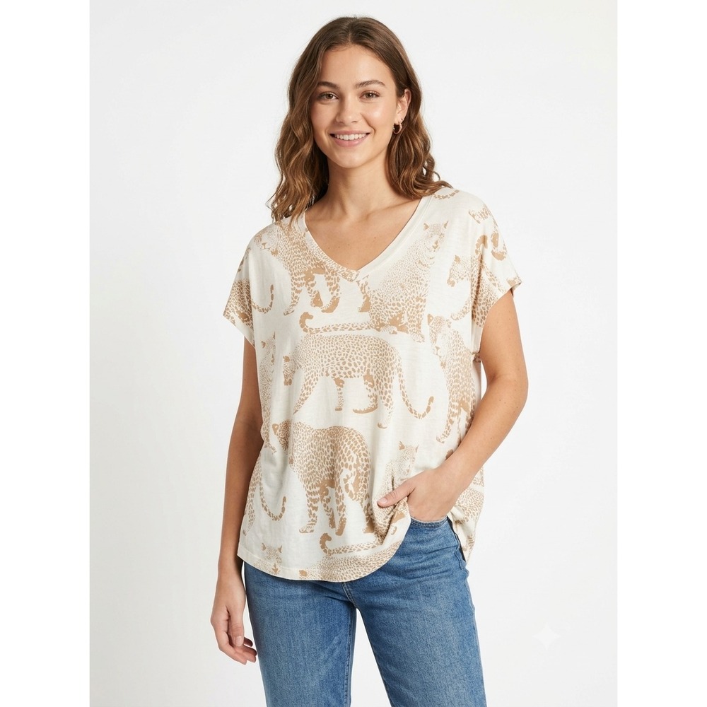 NWT Jane + Delancy T-Shirt Top Womens Plus 3X Beige Leopard Back Button Artsy